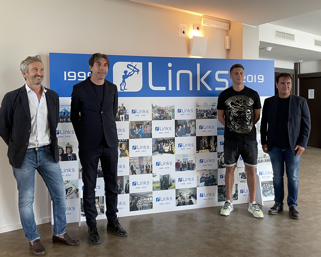 Sport: in Links la presentazione del calciatore Barreca